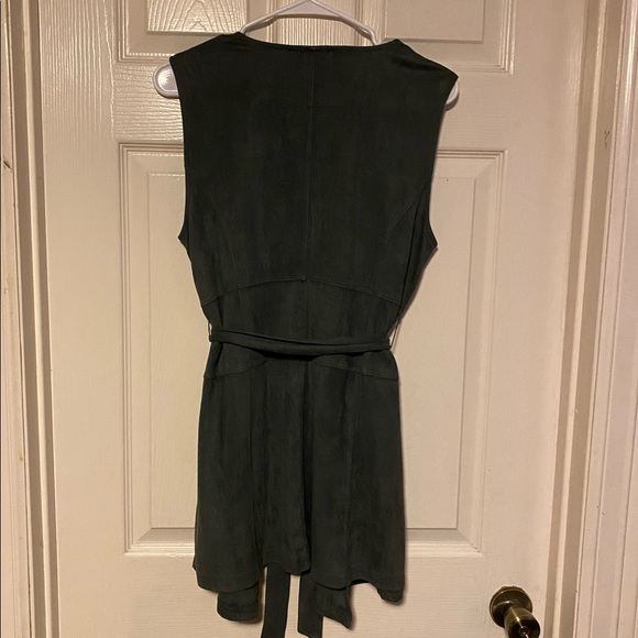 Neiman Marcus Faux Suede Trench Style Vest Size Medium - Picture 11 of 15